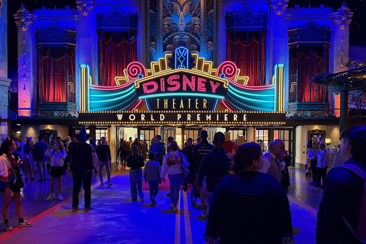 Disney Studios Paris World Premiere Marquee