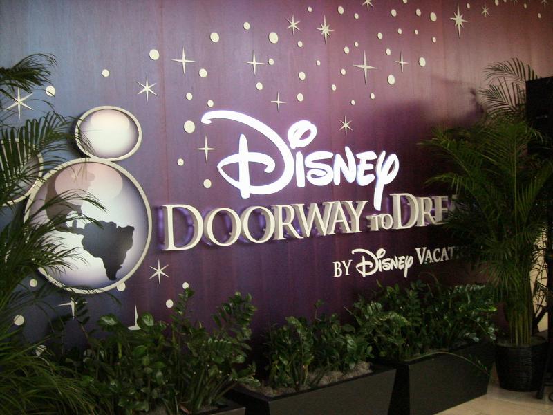 Long Island Doorway to Dreams Opens