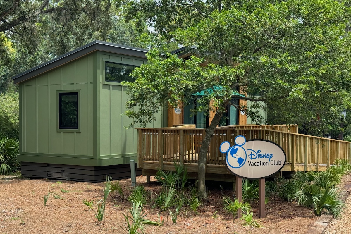 Disneys Fort Wilderness Cabin Model Exterior