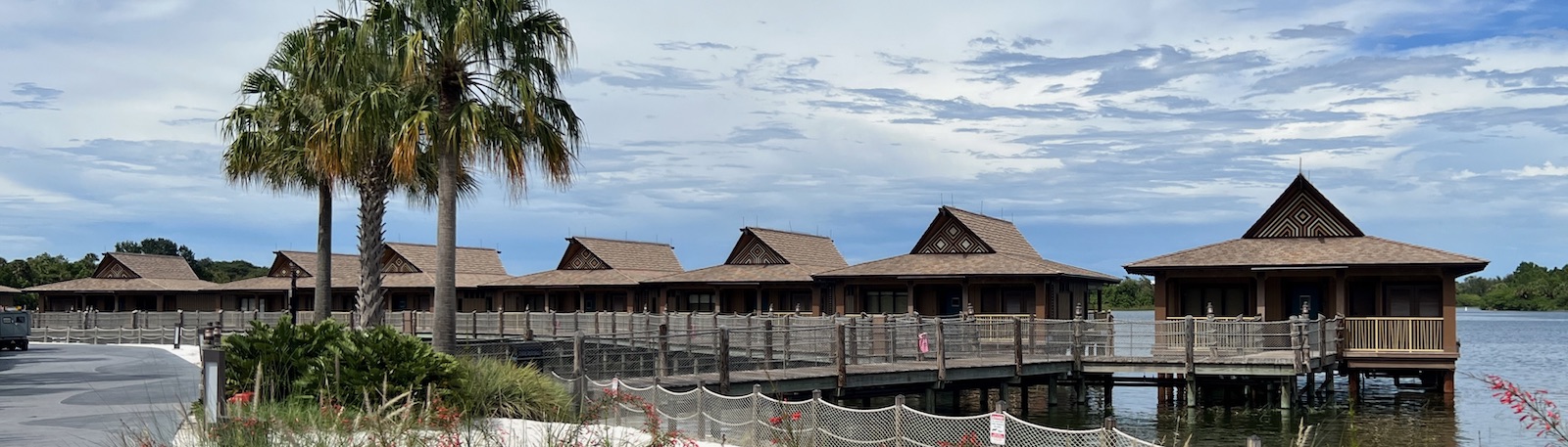 Polynesian Villas & Bungalows