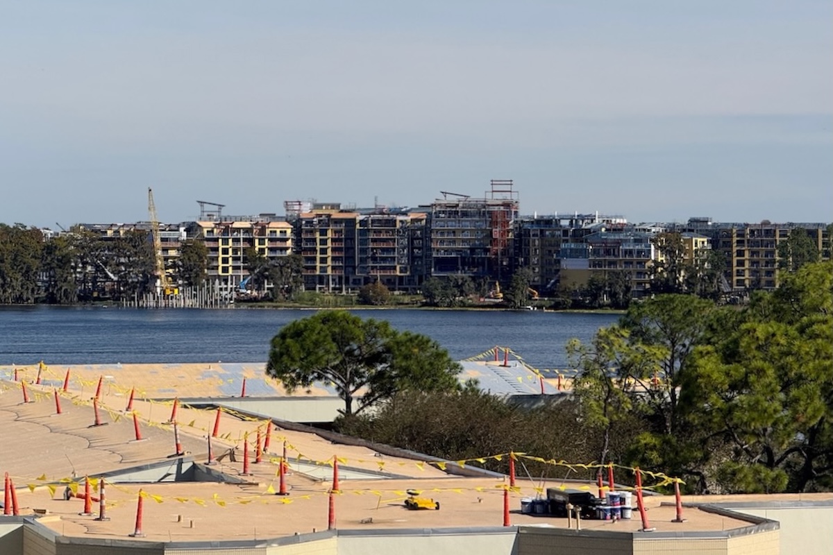 Disney Lakeshore Lodge Construction 20251107b