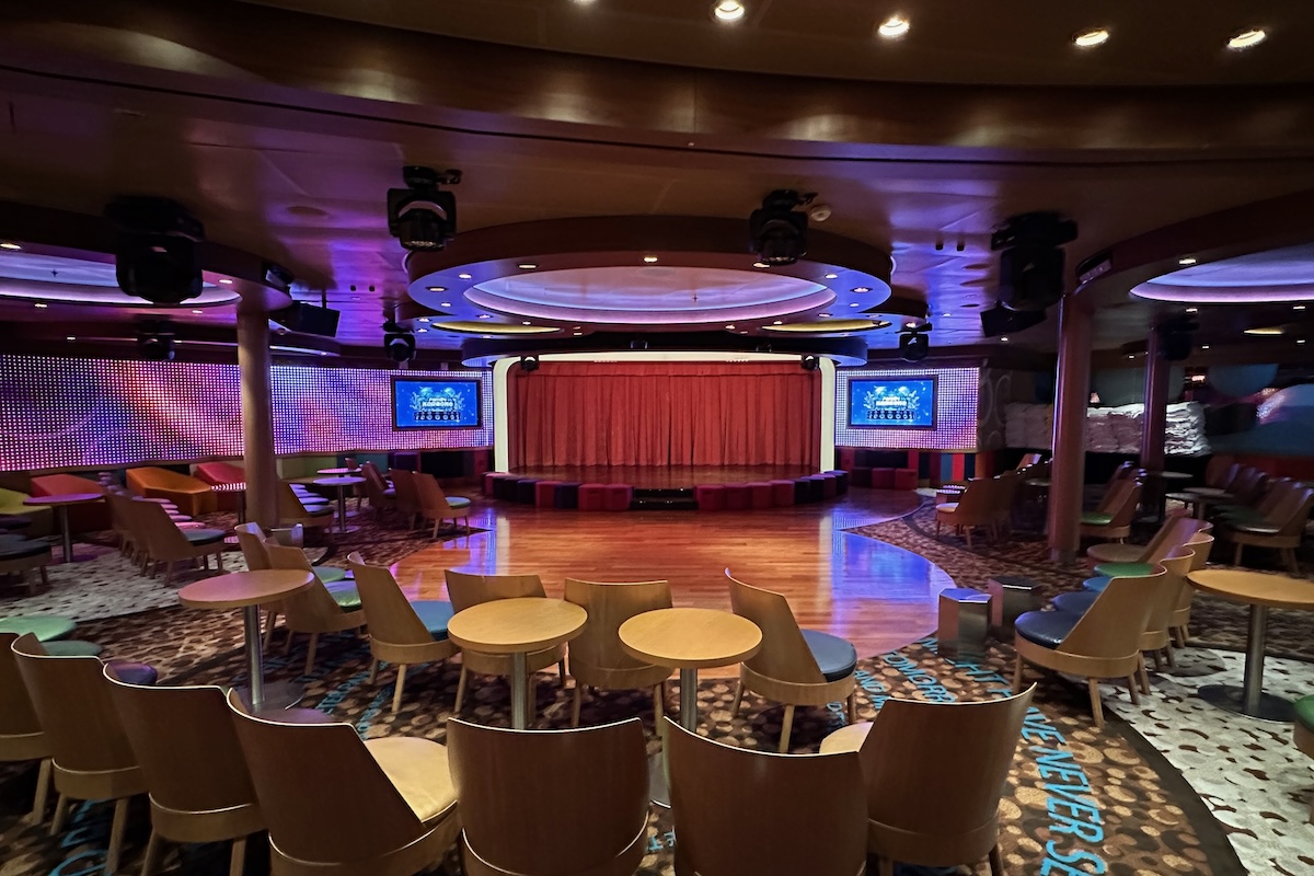 Disney Fantasy D Lounge Interior