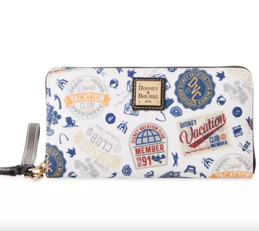 2021 DVC Dooney & Bourke Wristlet