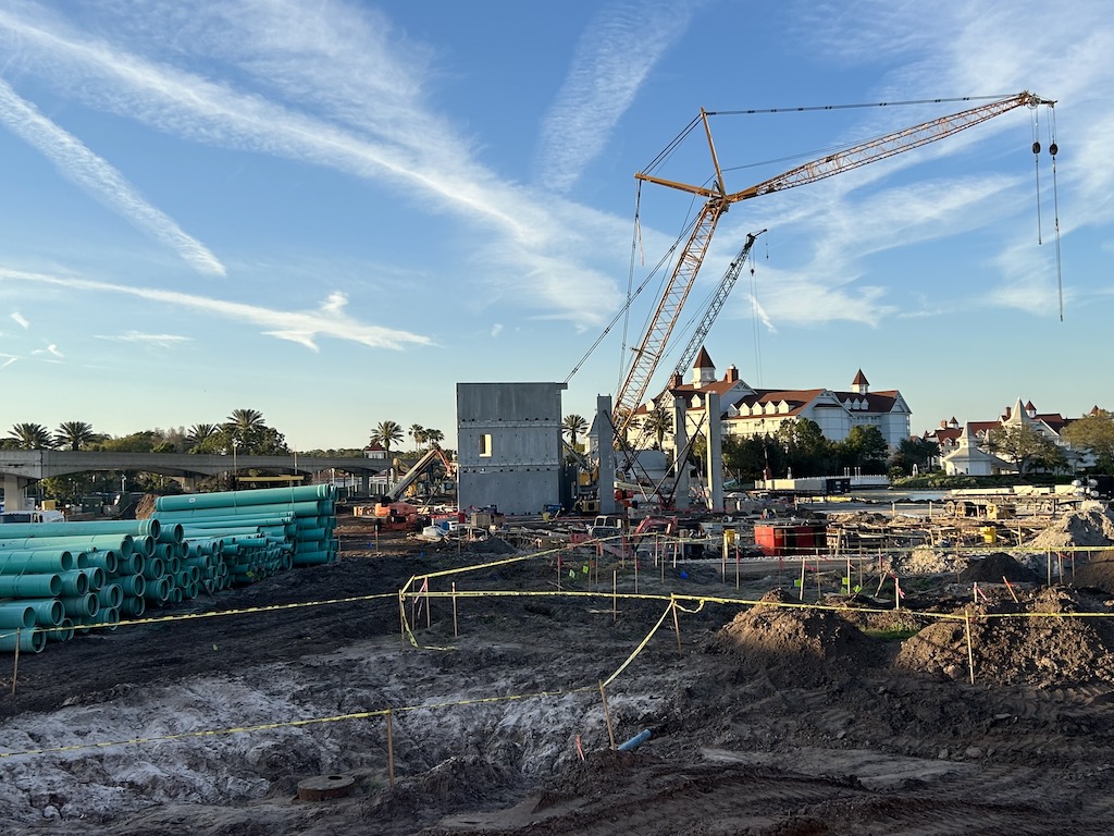 Disneys Polynesian Tower Construction March 2023