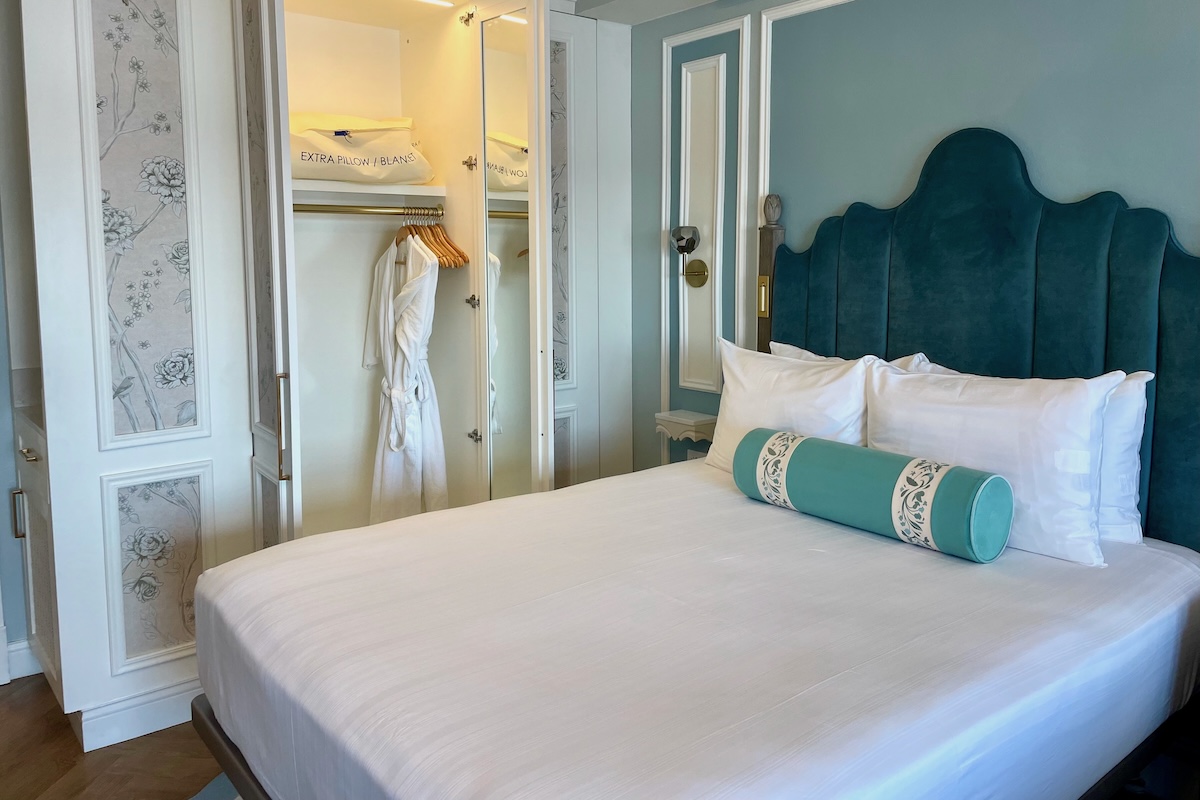 Queen Bed with Closet Beyond, Includes Bath Robes